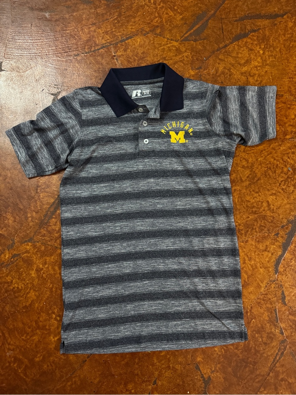 Men’s University of Michigan athletic polo shirt size small